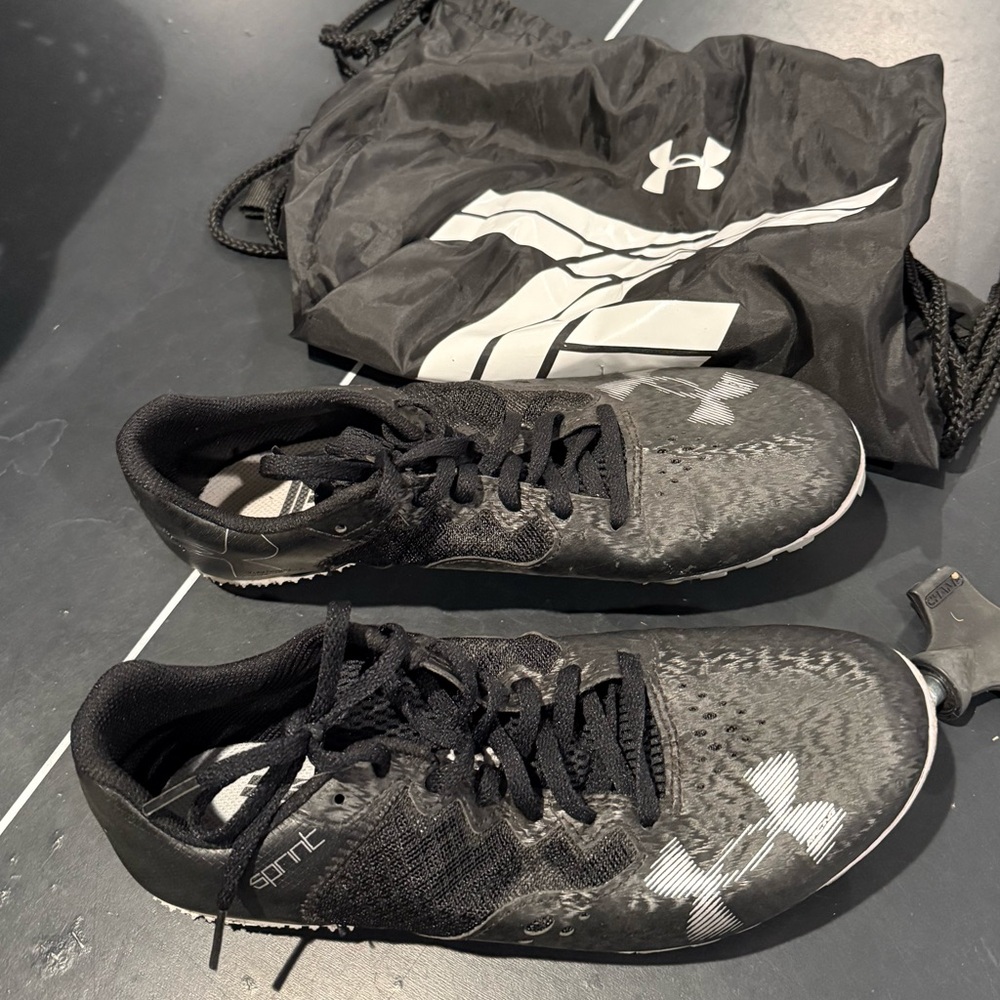 Under Armor Track Spikes, Bag and Tool